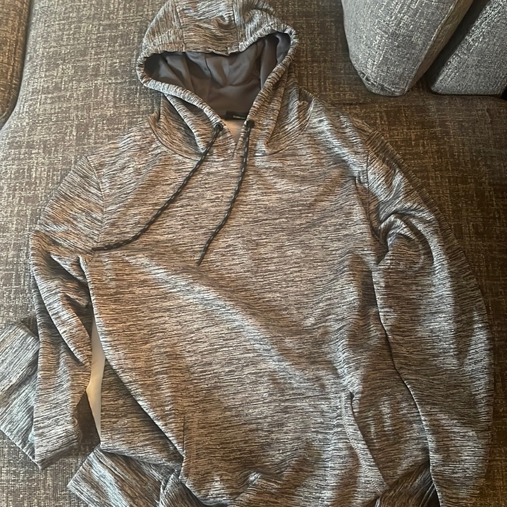 Barely worn men sweater xl grey pepper sporty sweater